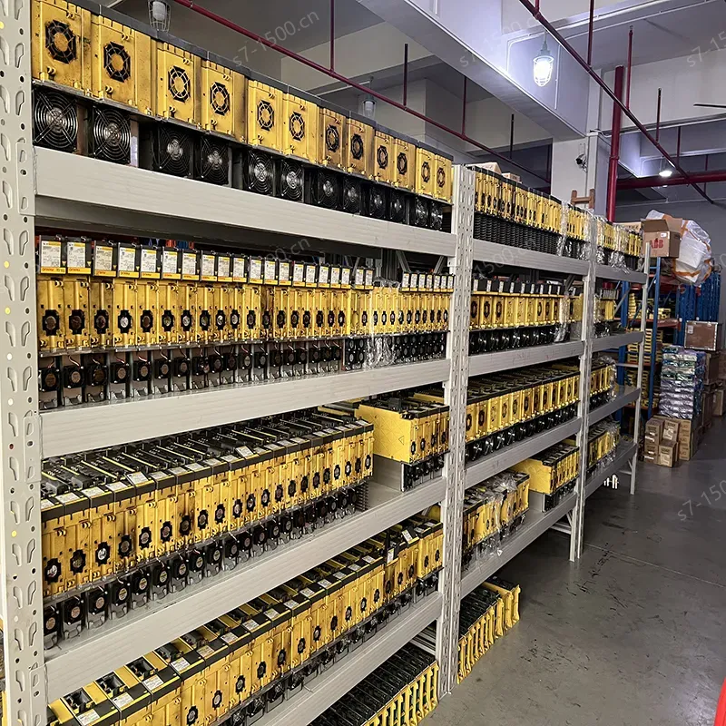 Original Danfoss FC-302P11KT5E55H1 VLT AutomationDrive 11kW Frequency Converter 380-480V VFD Drive in Stock
