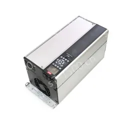 Danfoss Plc Module Fc-302 Danfoss FC-301P18KT4E20H1XGXXXXSXXXXAXBXCXXXXDX Danfoss Inverter 131F6598 Danfoss Vlt Drive
