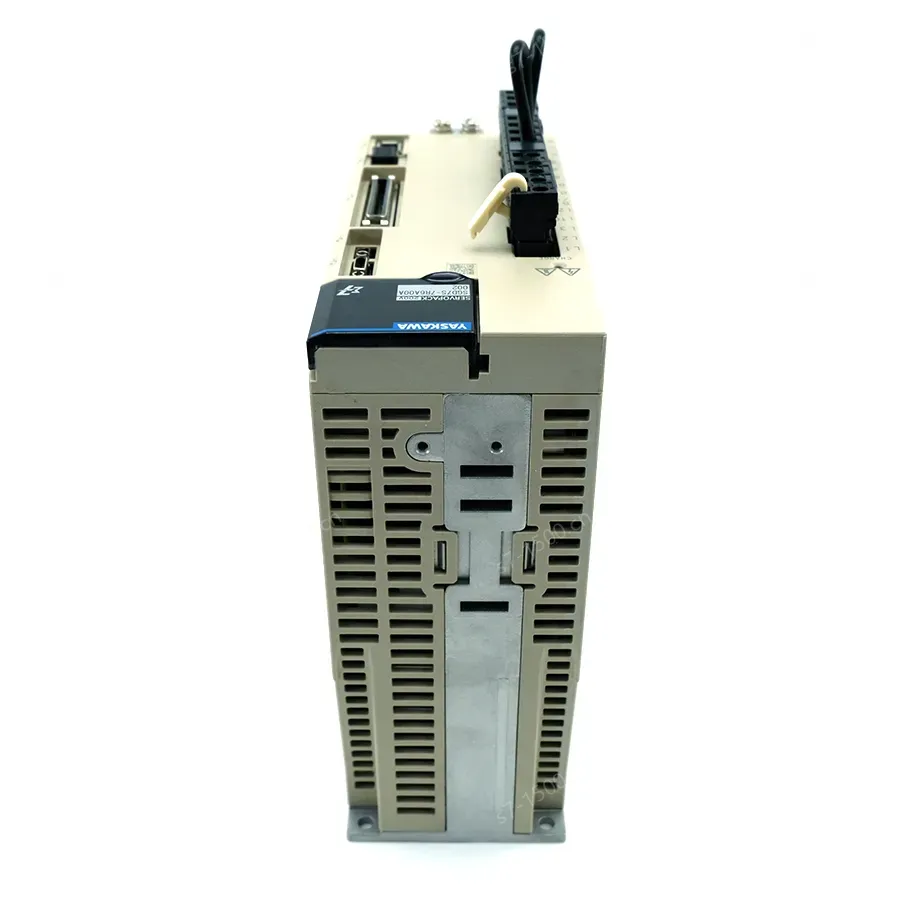 Brand New and Genuine with Good Quality Brake Control Board YASKAWA SGD7S-7R6A00A002 for Industrial Machine