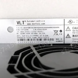 Danfoss Plc Module Fc-302 Danfoss FC-301P18KT4E20H1XGXXXXSXXXXAXBXCXXXXDX Danfoss Inverter 131F6598 Danfoss Vlt Drive